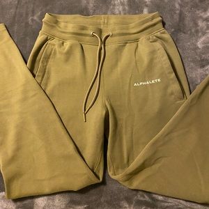 Alphalete Joggers - S